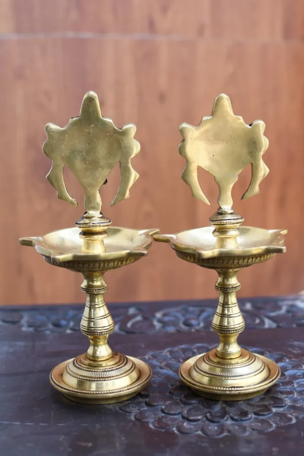 Brass Sangu & Sakkara Lamp - Image 2