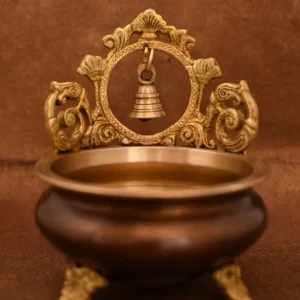 Brass Bell Urli