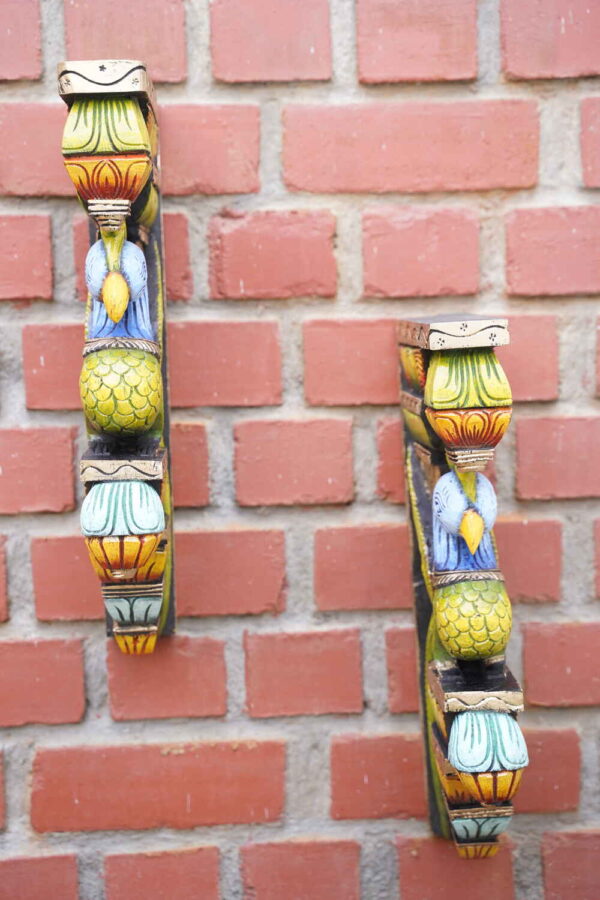 Wooden Parrot Bracket - Image 2